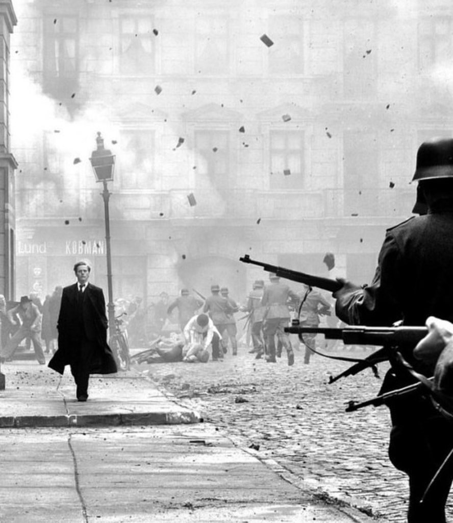 𝘍𝘦𝘭_𝘣𝘭𝘢𝘯 tweet media