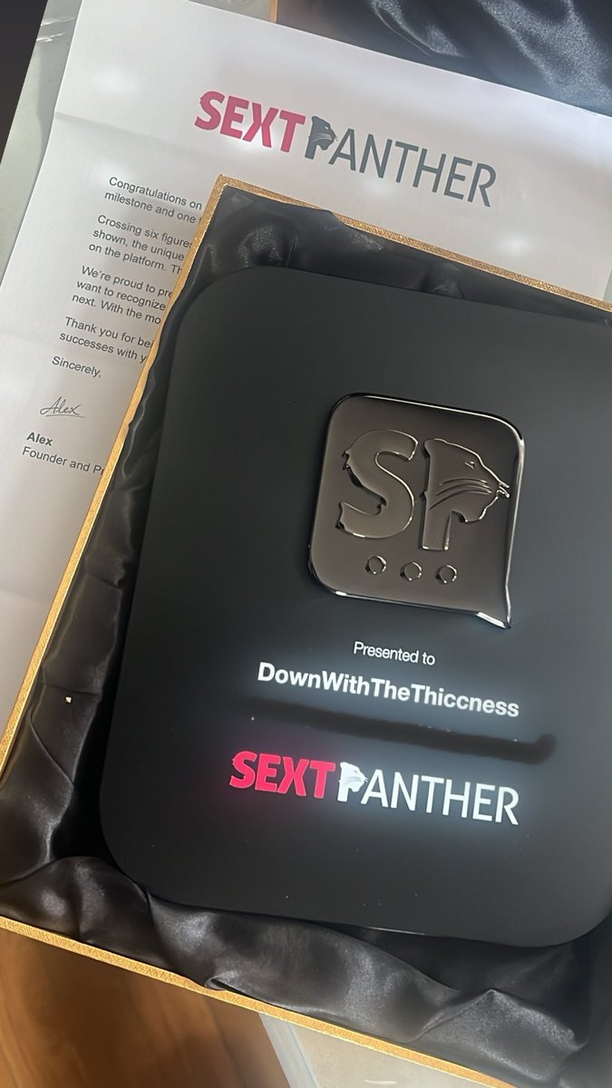 DownWithTheThiccness tweet media