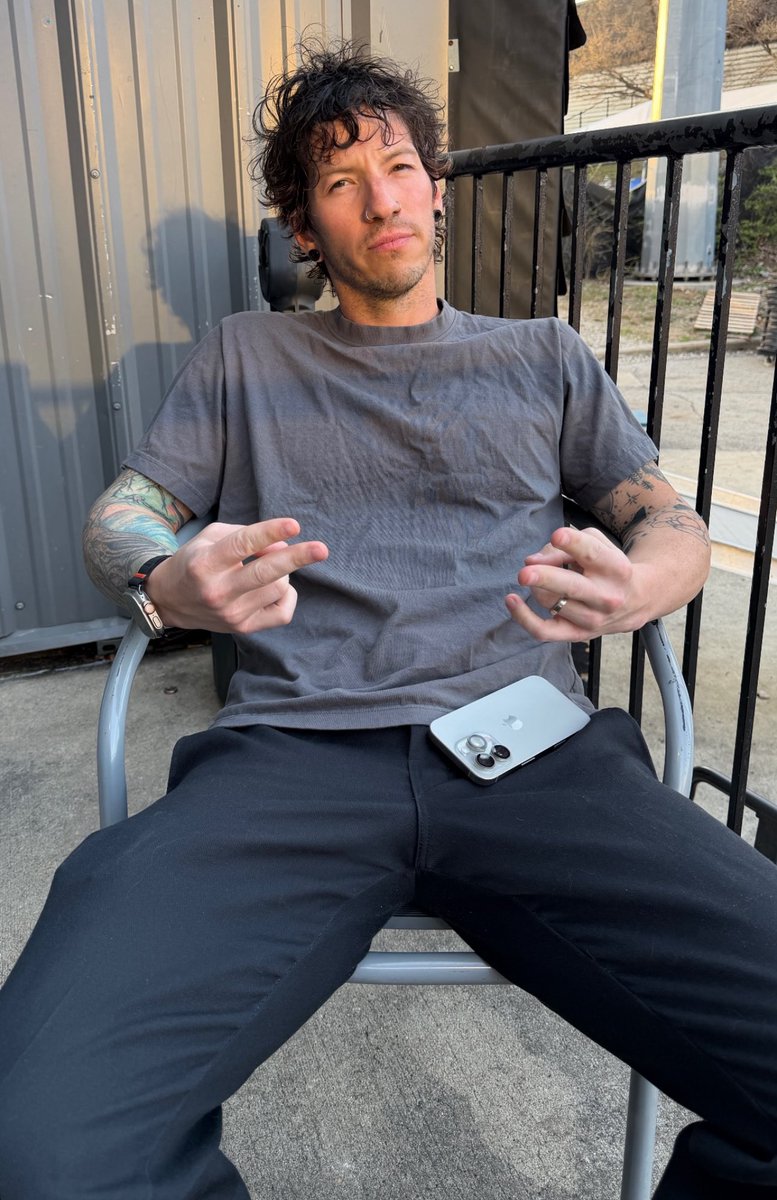 dude im so fawking hungry