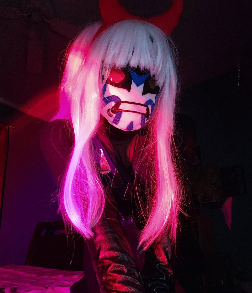 foxie.tp tweet media