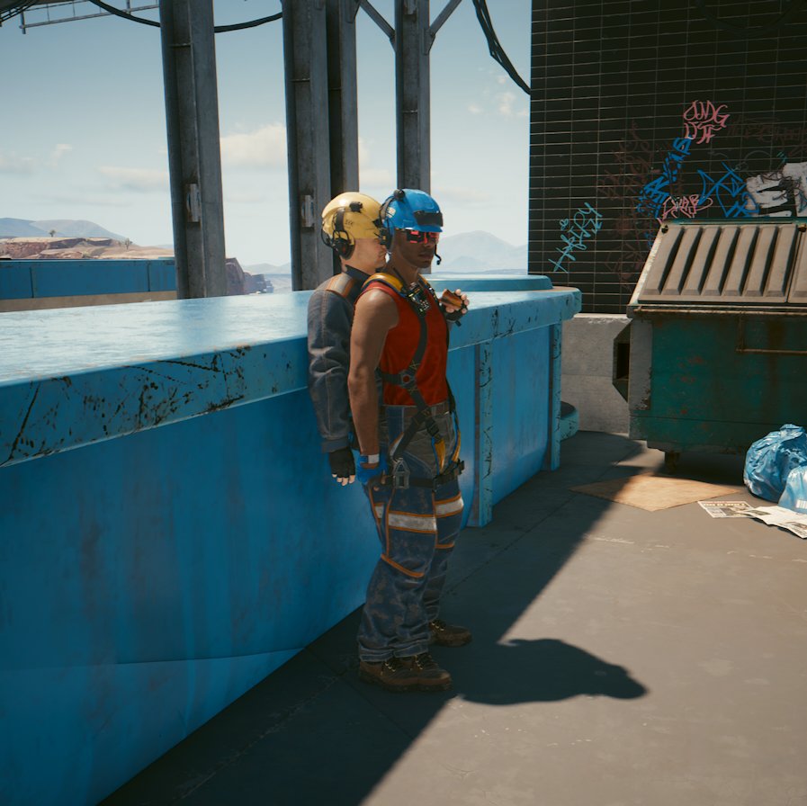 E Strange tweet media