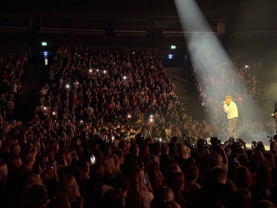 payno ❯❯❯❯❯ tweet media