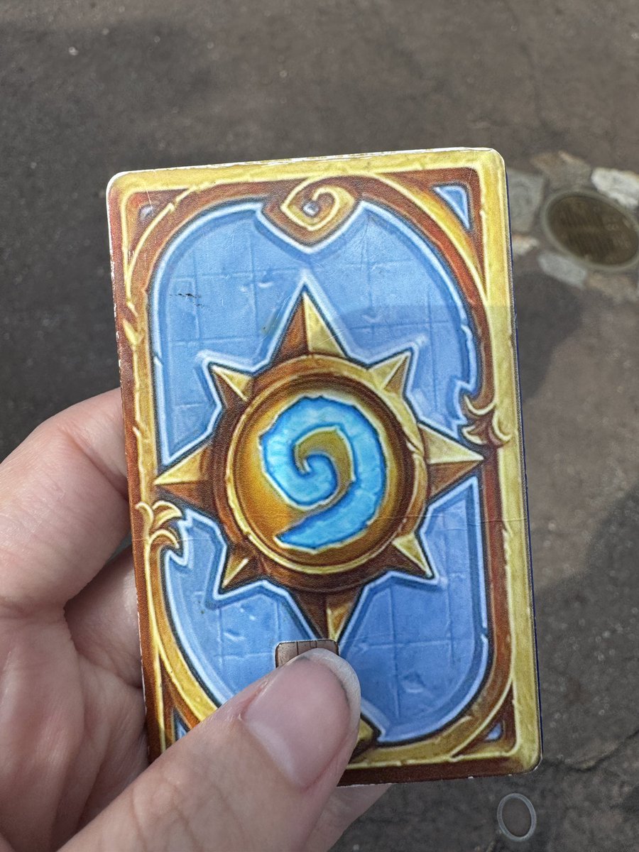 Kira Regent Lord of Silvermoon 💙🏳️🌈 tweet media