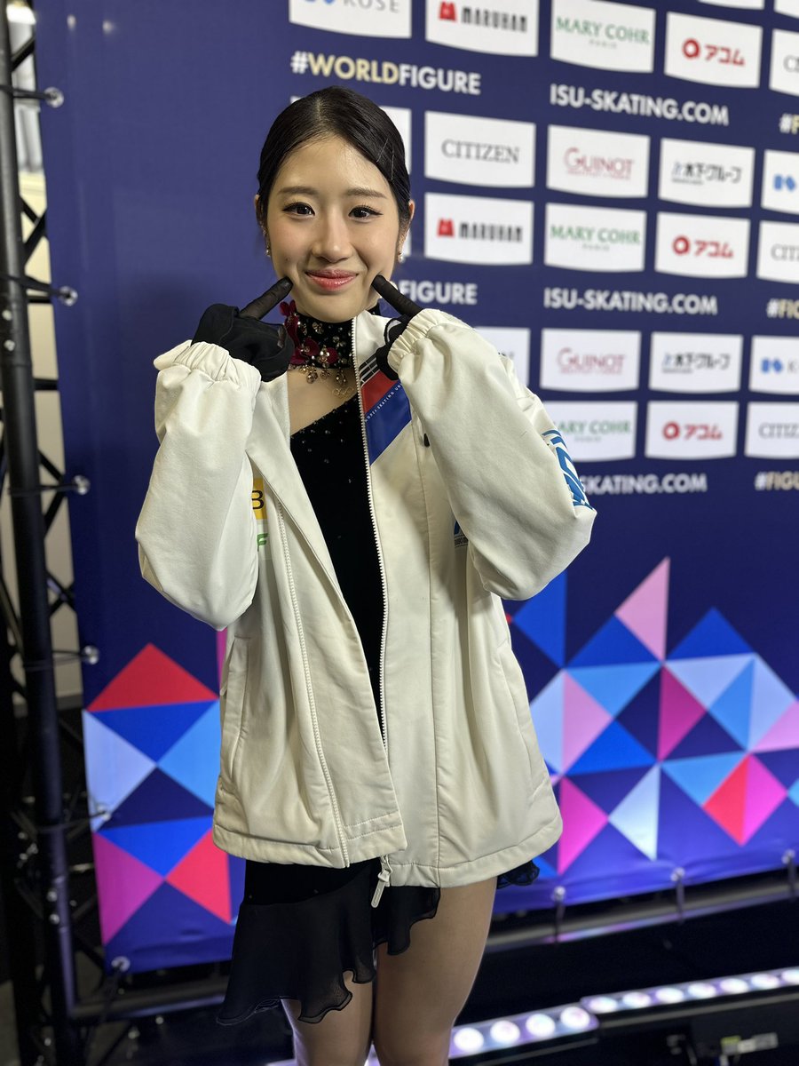 Golden Skate tweet media