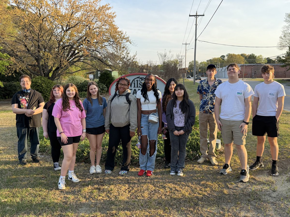 Hunt FFA members/horticulture students traveled to the Wilson Botanical Gardens.