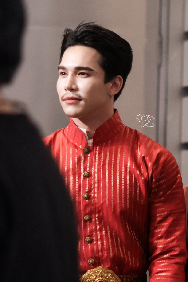 🍓eℓℓe🍓 tweet media