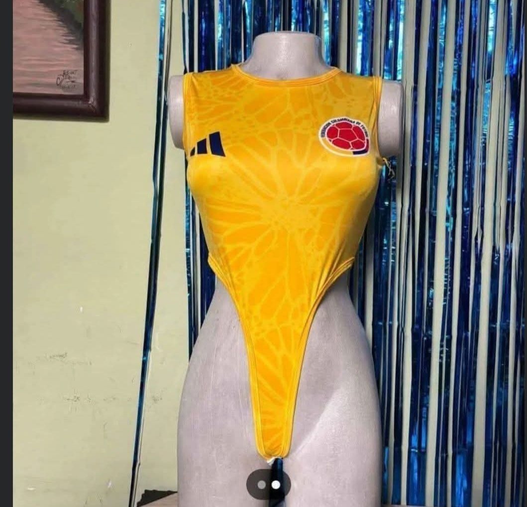 La novia de mi amigo mañas esta vendiendo nueva colección, solamente disponible en usme, ciudad bolívar y soacha. 👉