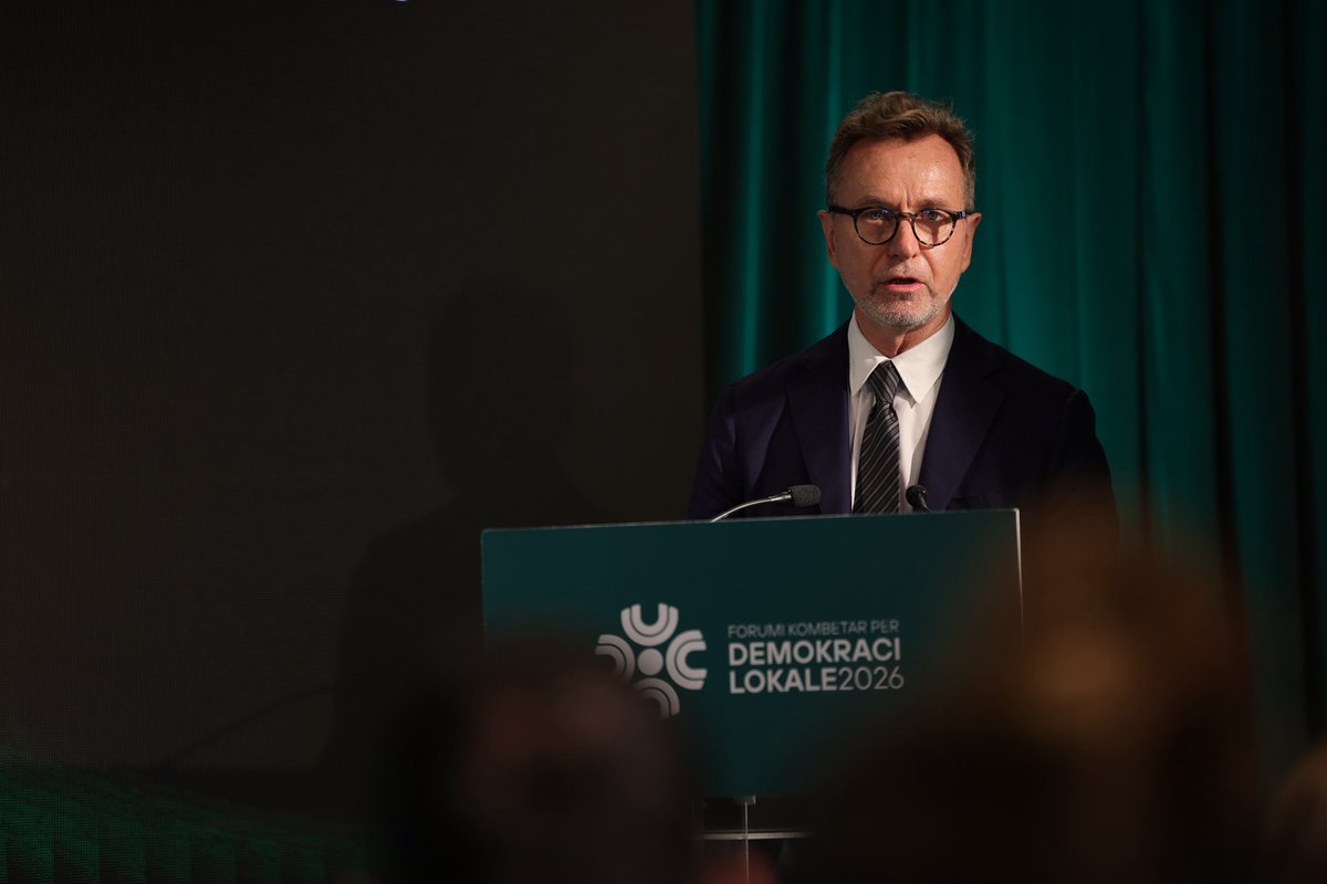 Megi Fino tweet media