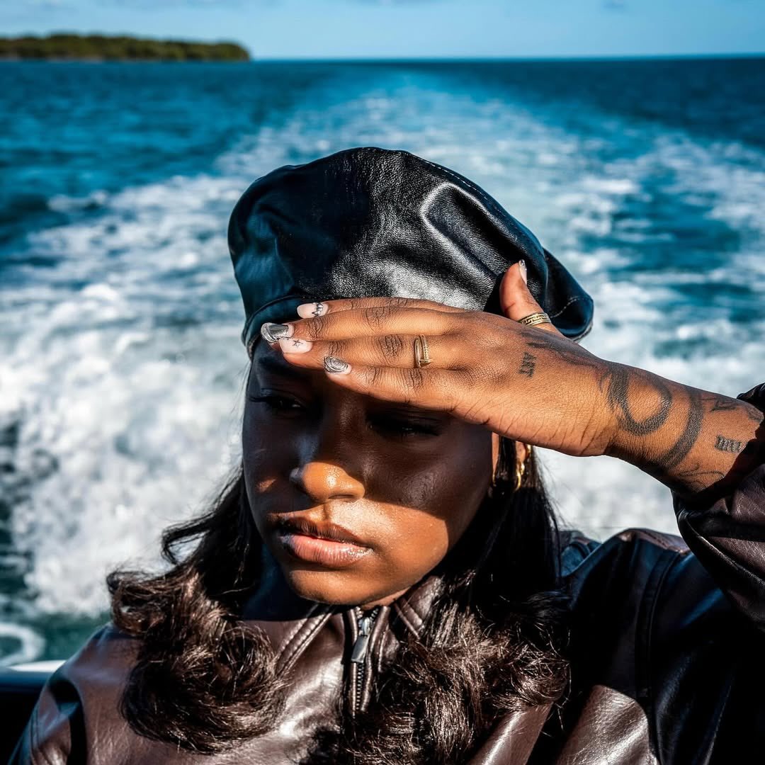 Sony Music Colombia tweet media