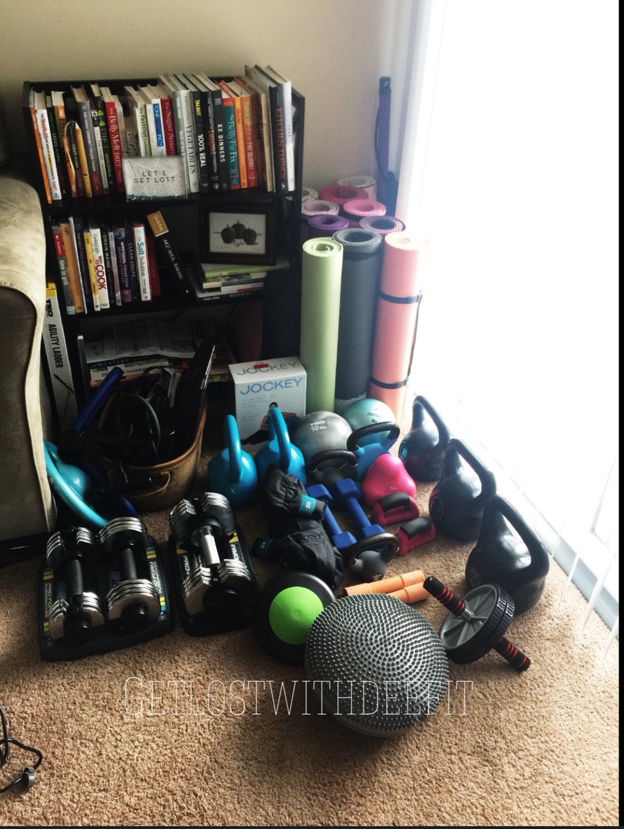 Distracted2013's tweet image. Throwback #Weightloss #FitFriday #Fitness #Mindfulness #FitFam