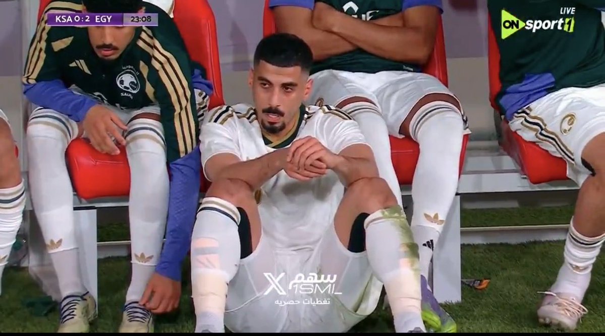 هلالي نزيه 💙 tweet media