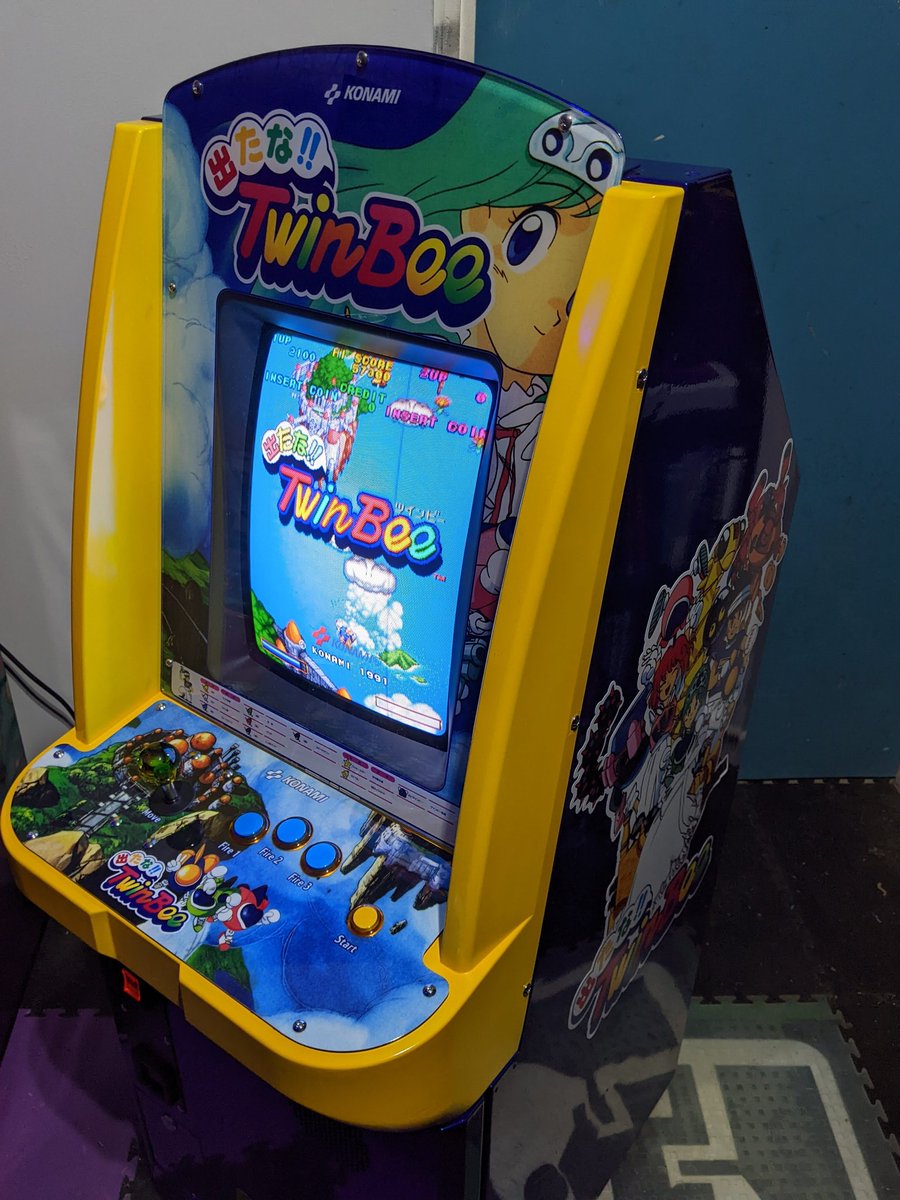rmb358's tweet photo. @KONAMI573ch Twinbee Love 🐝🐝❤️ https://t.co/6HvbV8rsHF