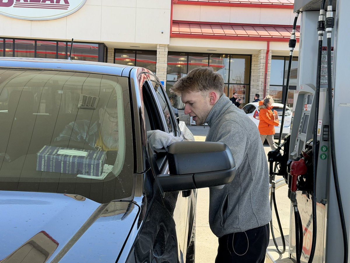 FUELINGIowa's tweet photo. Thank you to everyone who came out to Fast Break in Iowa City today from 11:00 AM – 1:30 PM for our fuel buy down event.

Today was about more than just saving on fuel—it was about raising awareness of Senate File 2472 and what it could mean for Iowans. Policies like this have a direct impact on the price at the pump, and even a short window of lower prices shows how quickly those added costs affect families, commuters, and businesses. 

Thank you to @AFPIowa for your partnership. You can share your thoughts with legislators here. https://t.co/Zq4QObGOQY

We’re grateful for the strong turnout and the chance to both provide relief and highlight an issue that matters to communities across the state. Iowans deserve transparency and affordability when it comes to fuel costs.

#TogetherWeFUELIowa