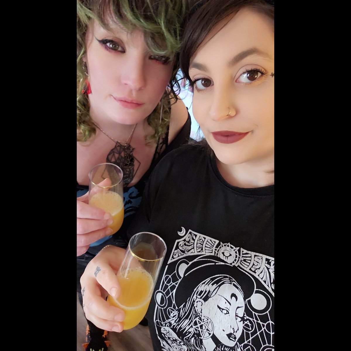 Its Friday night! The perfect time to send all your money to two hot alt dommes while we all get drunk! Hehehe 😈😵‍💫

#intox #intoxplay #forcedintox #alcohol #weed #poppers #findom