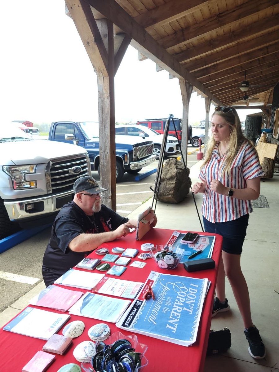 Christiana Corley tweet media