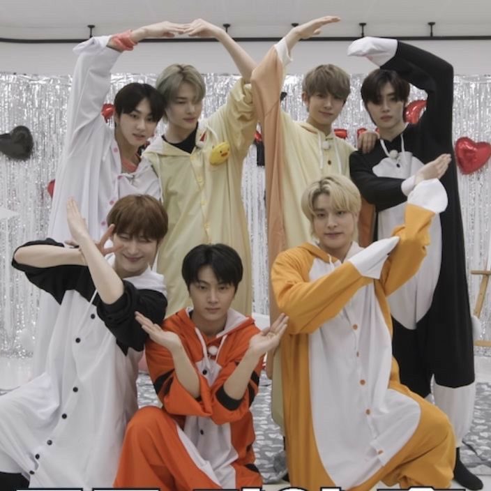 nina ✦ ENHYPEN IS SEVEN tweet media