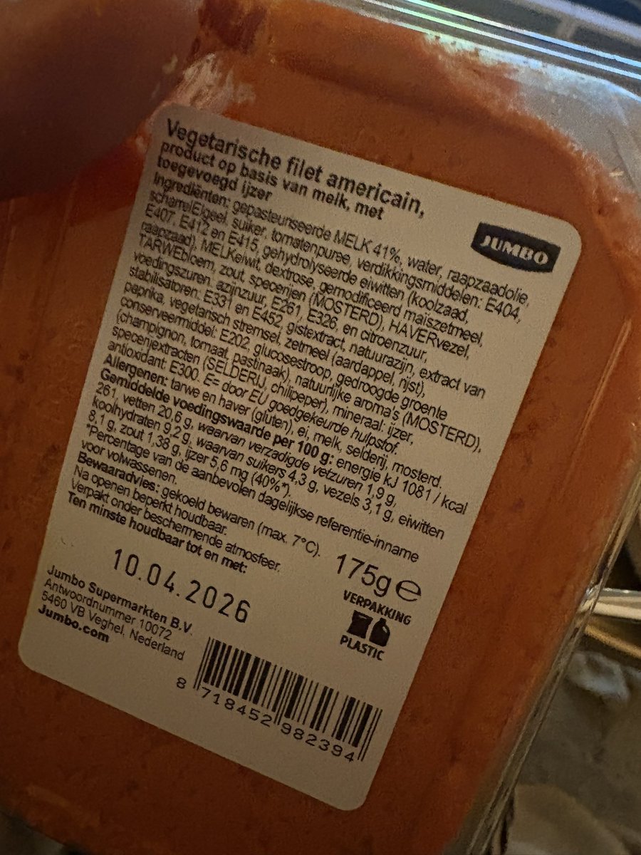 Mo_niq01 tweet media