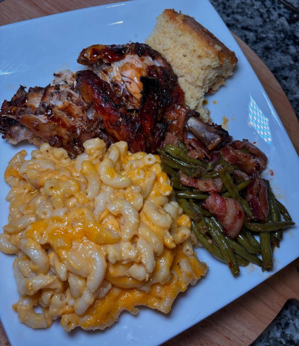 Food Pleaser tweet media