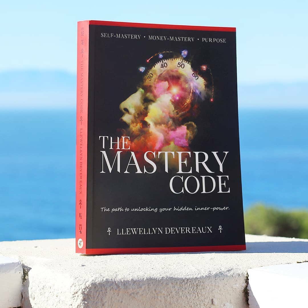 Llewellyn Devereaux 𓋹 | Rainmaker 🇿🇦 tweet media