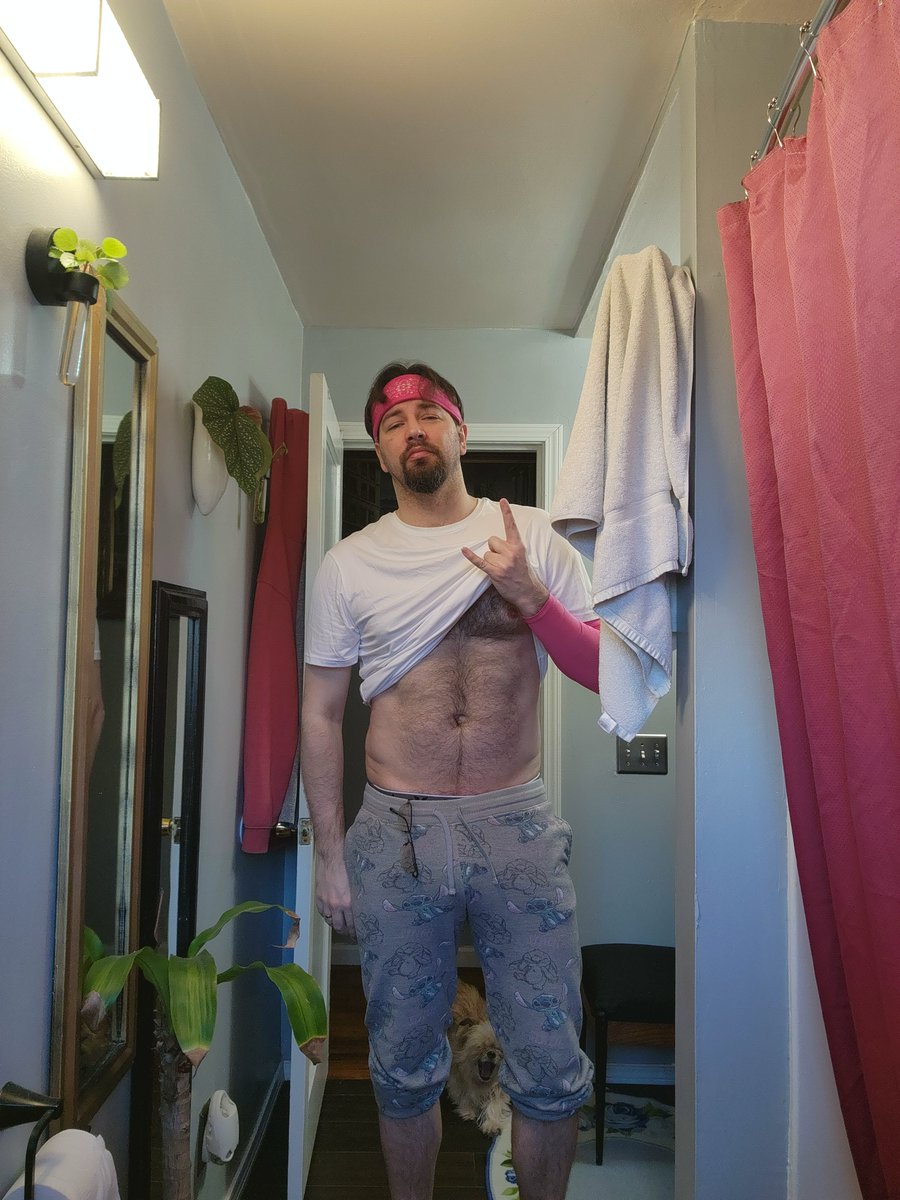 CyberHugg tweet media