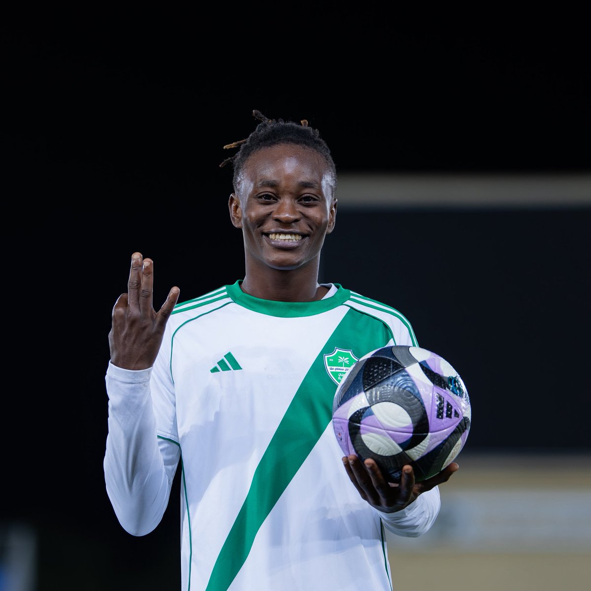 الدوري السعودي الممتاز للسيدات tweet media