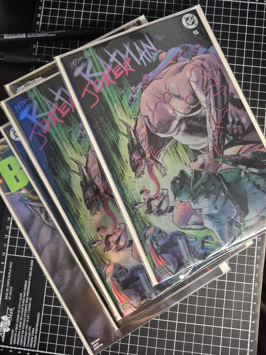 Comics and Signatures tweet media