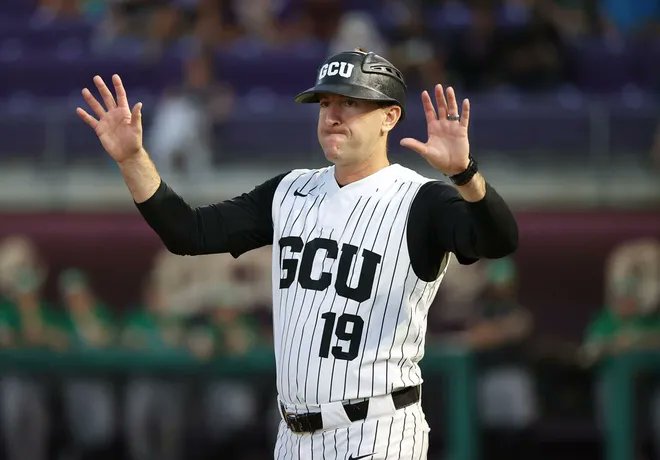 Kendall Rogers tweet media