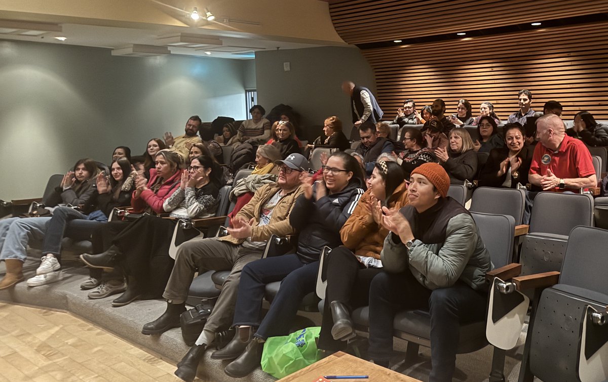 Perú en Canadá tweet media