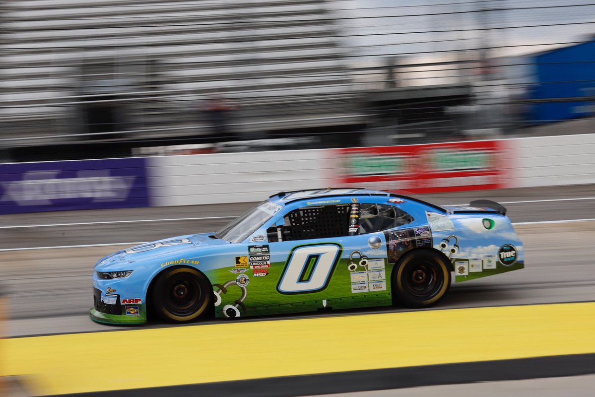 Garrett Smithley tweet media