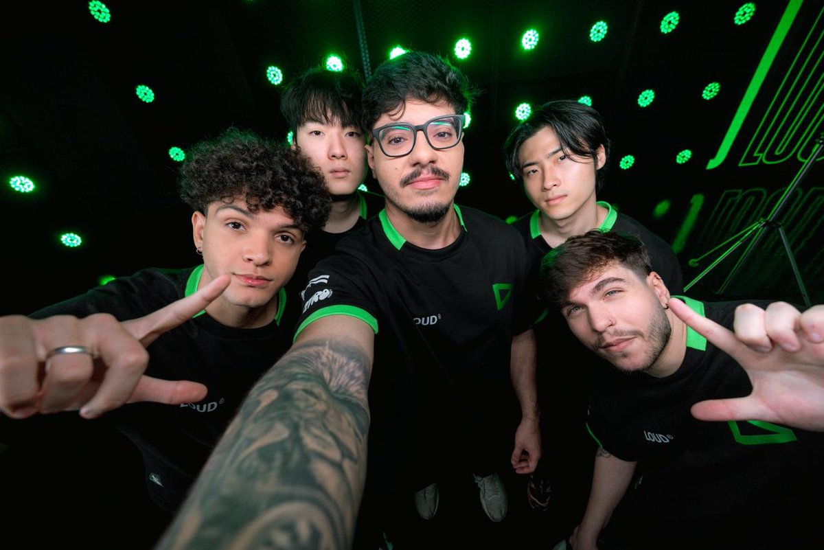 LOUD 🇧🇷 tweet media