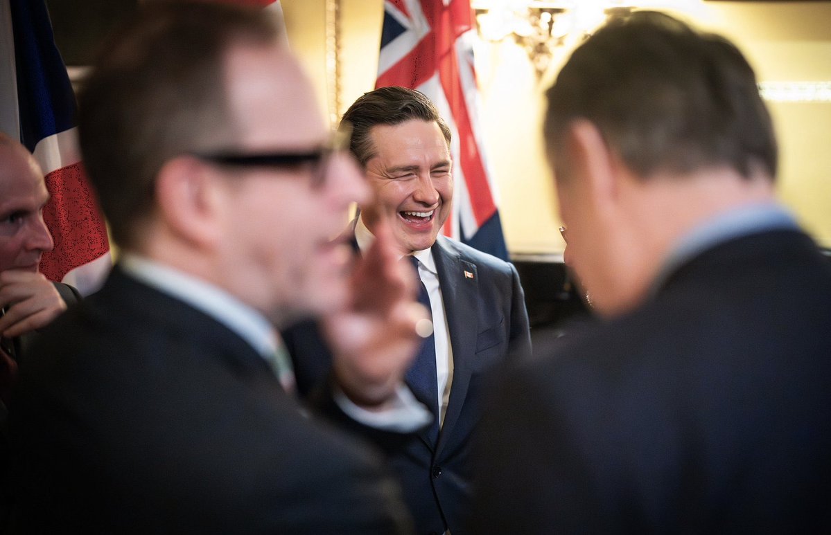 Fun Tom 🇨🇦 💂 tweet media