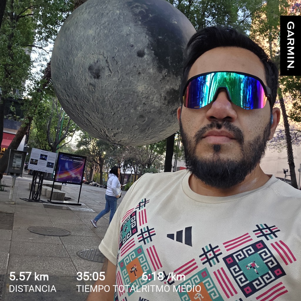 Vico Thome tweet media