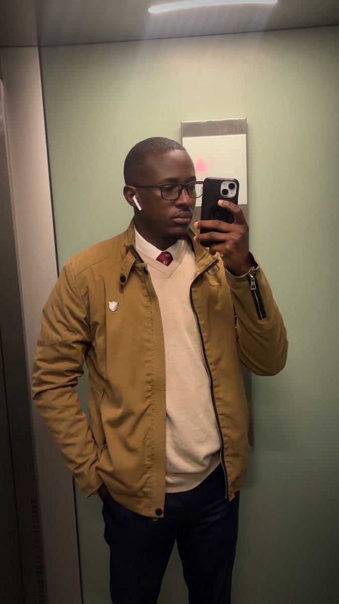 𝐉𝐮𝐥𝐞𝐬 🏴☠️ tweet media