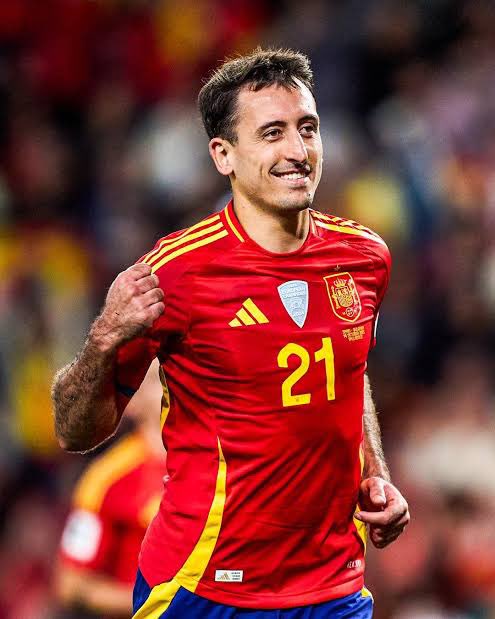 عمرو tweet media