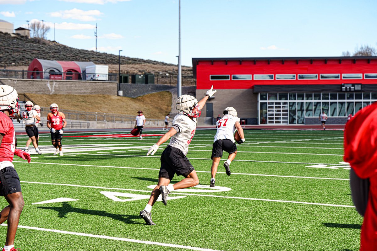 Western Colorado Football tweet media