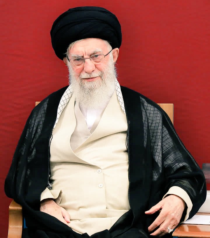 الدكتورة شهلاء الايرانية tweet media