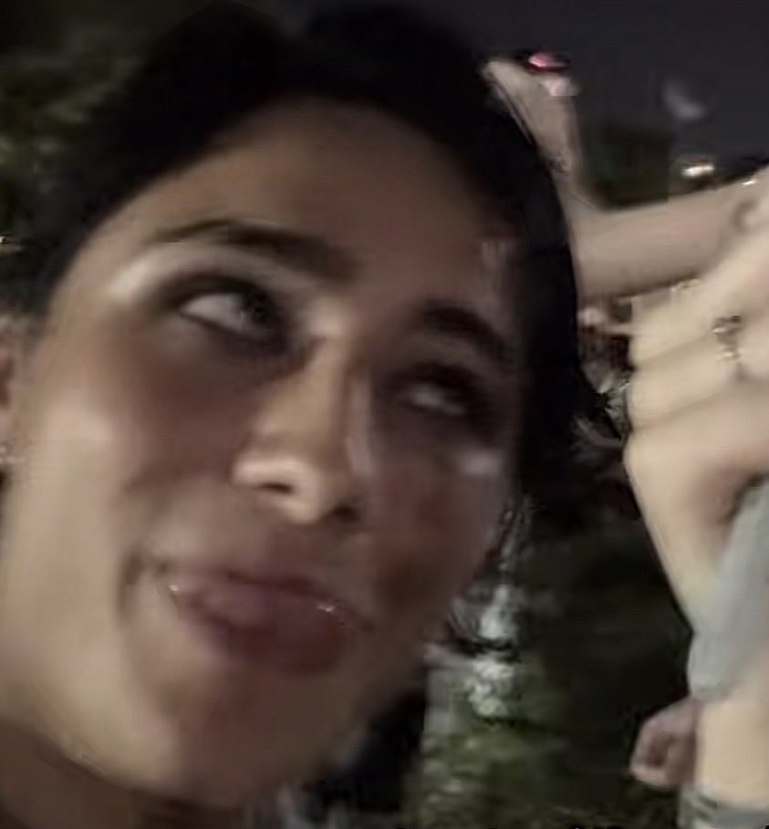 ࿔ monse tweet media