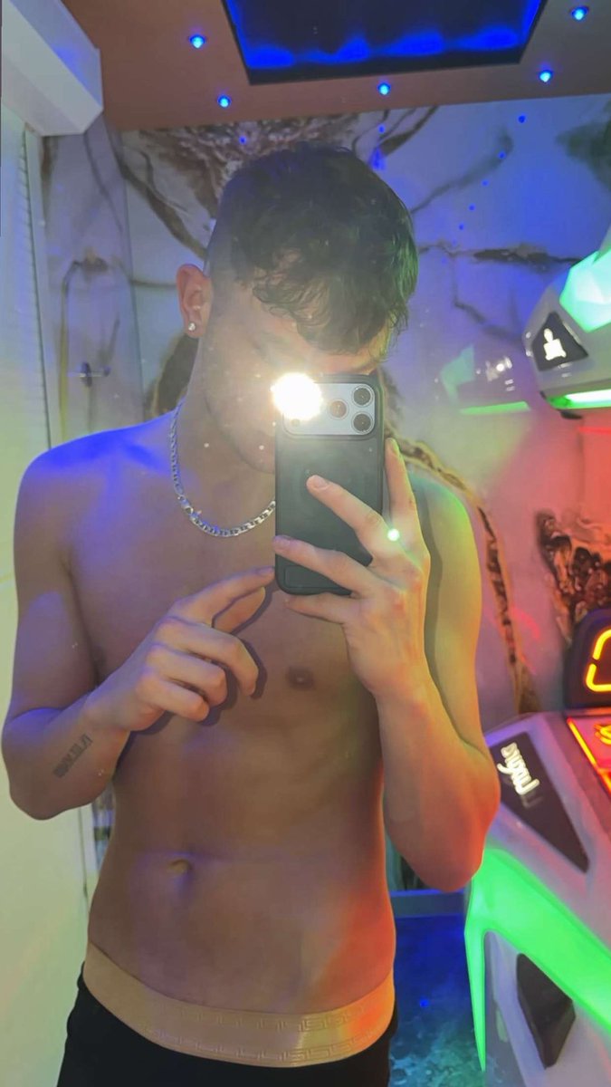 Tee fletch tweet media