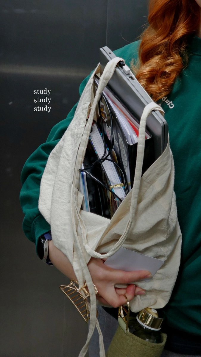 •☆• tweet media