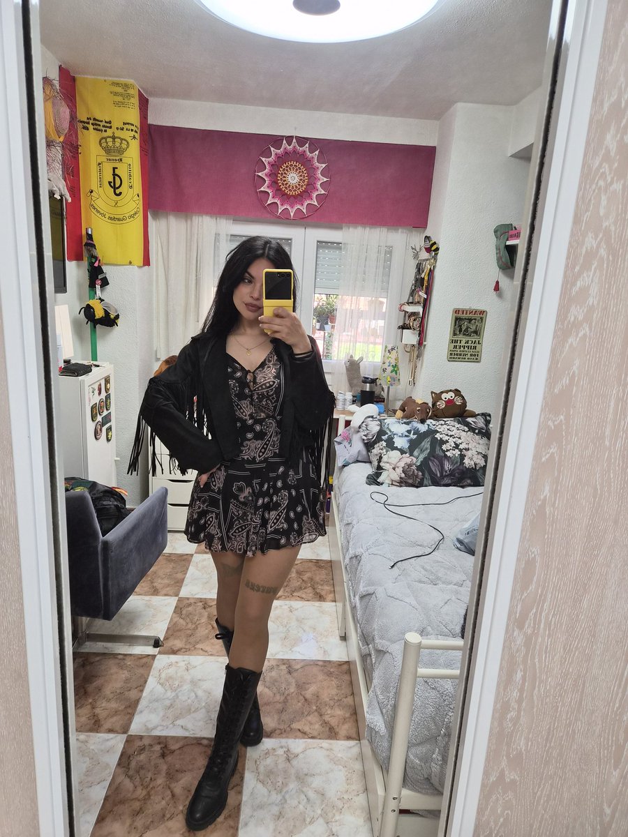 Julia no tweet media