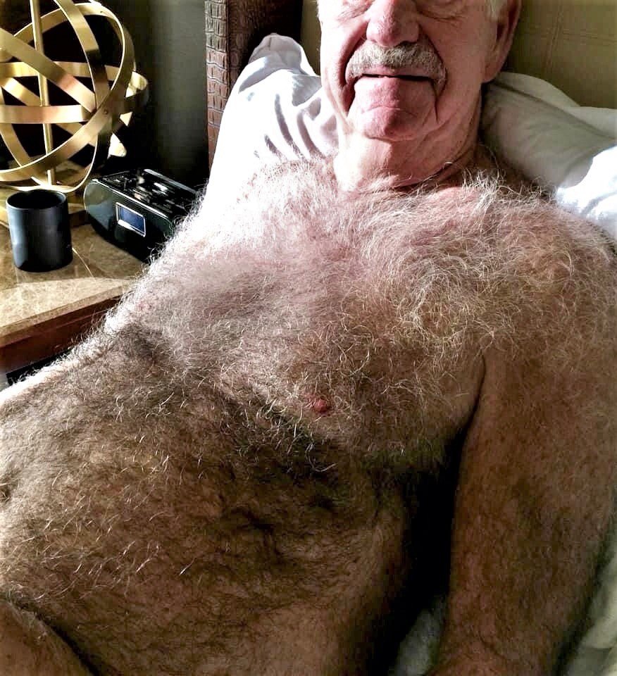 House of Dads and Grandpas tweet media