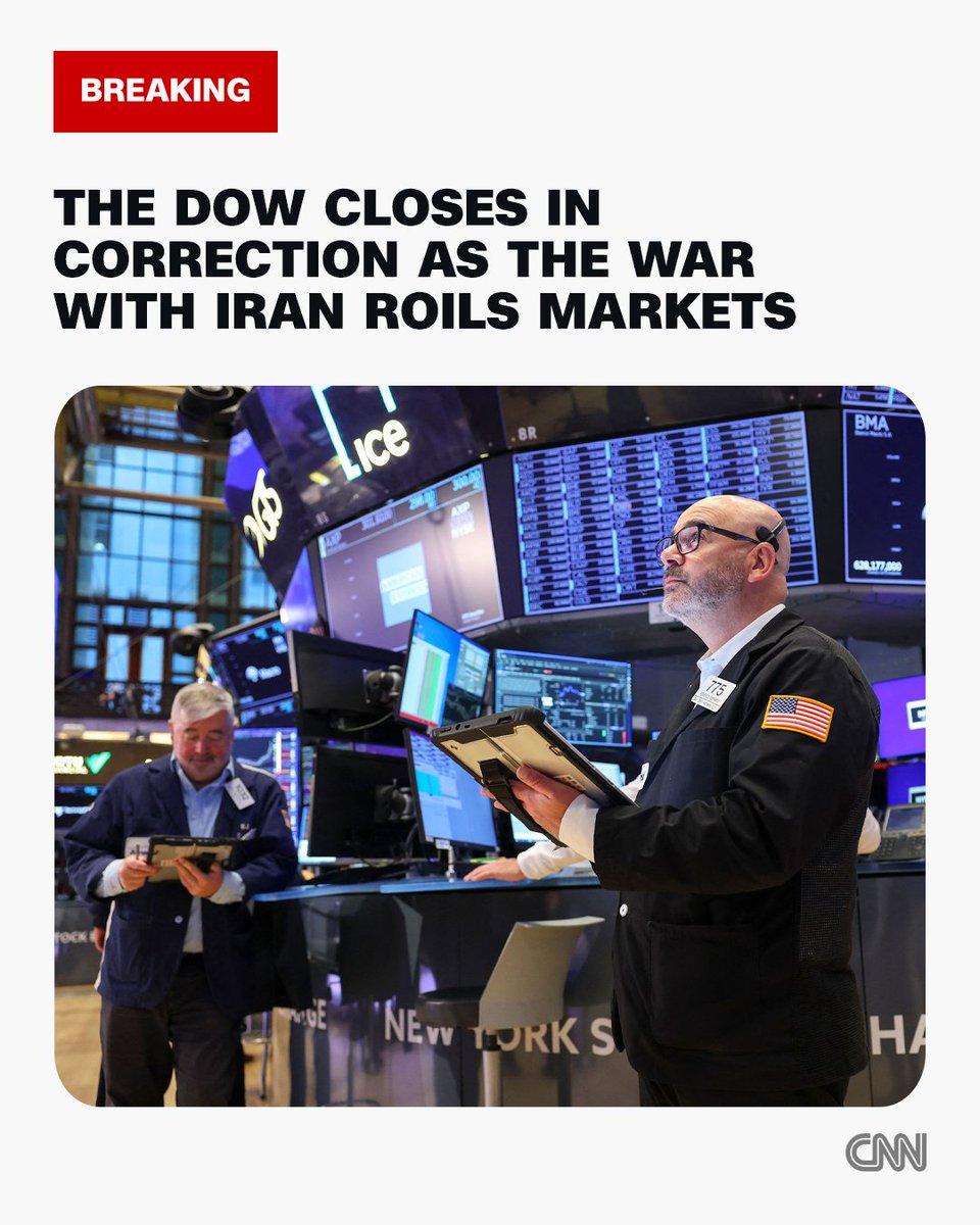 CNN Breaking News tweet media