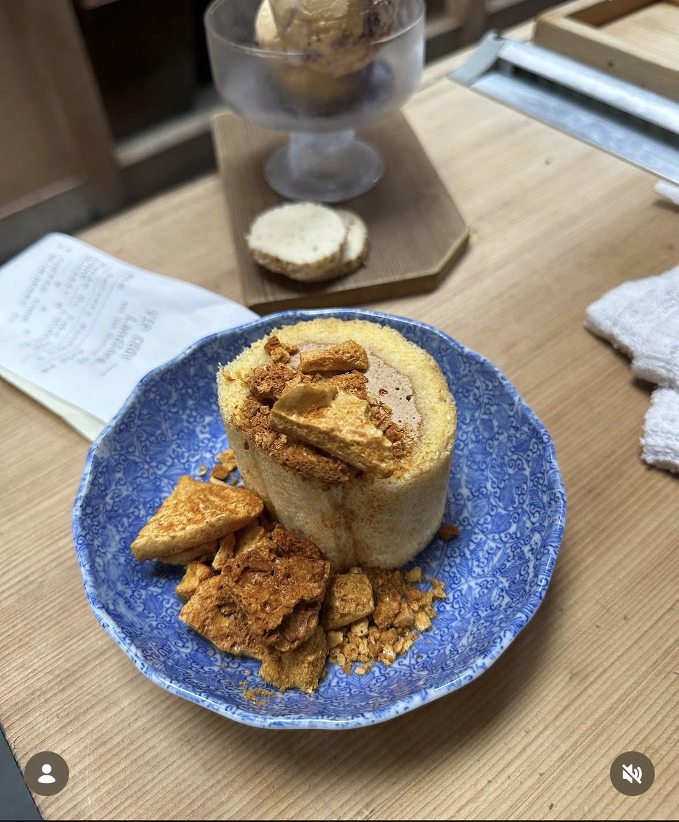 idle worship tweet media