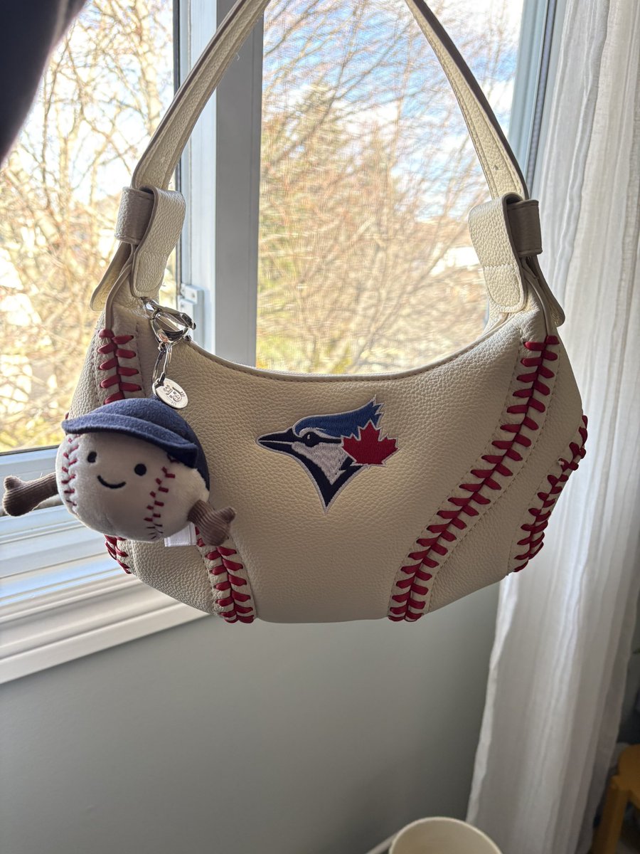 katie ⋆⭒.⋆ tweet media