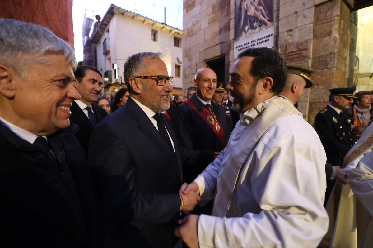 Cortes de Castilla y León tweet media