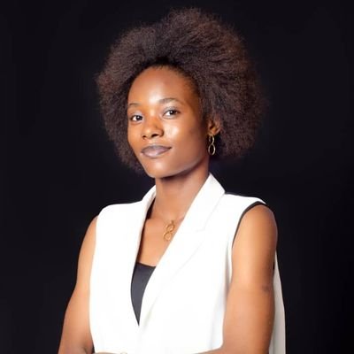 Esther Ntumba tweet media