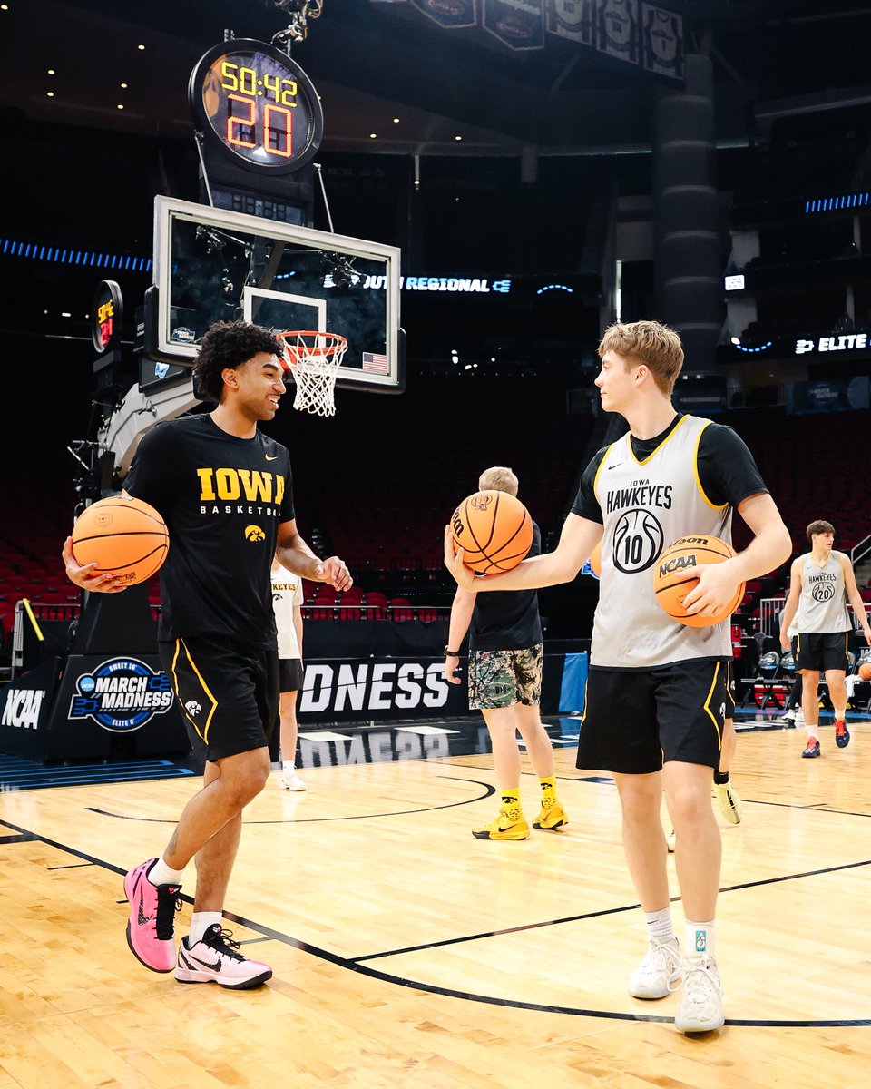 Iowa Men’s Basketball tweet media