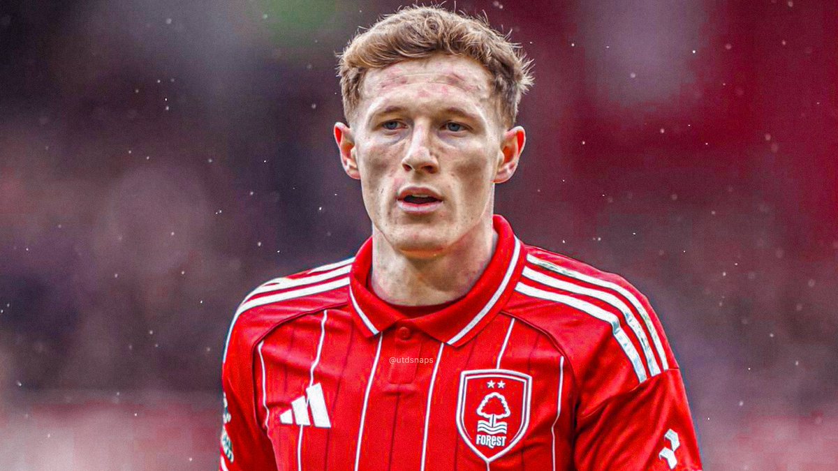 cold pics of Manchester United tweet media