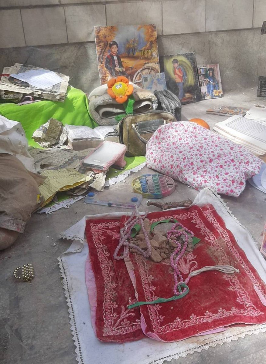 نیره نوری tweet media