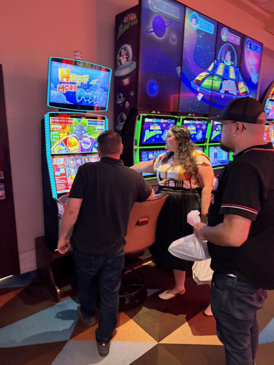 Vegas Thoughts tweet media